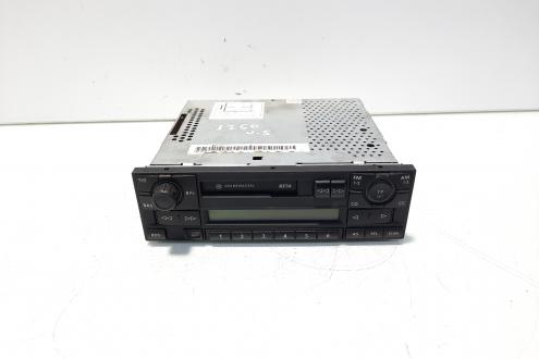 Radio casetofon, cod 1J0035152F, VW Golf 4 Cabriolet (1E7) (idi:563934)