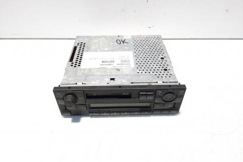 Radio casetofon, cod 1J0035152E, VW Golf 4 (1J1) (id:227129)