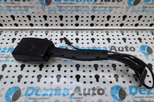 Cod oem: 3C0857756 capsa centura scaun dreapta fata, Vw Passat (3C) 2005-2010