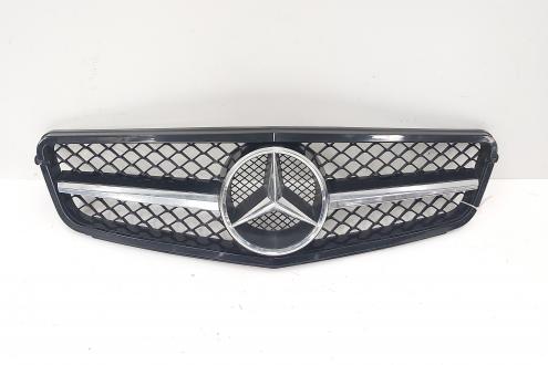 Grila bara fata centrala cu sigla, Mercedes Clasa C (W204) facelift (id:637098)