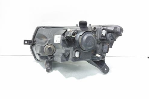Far dreapta, Dacia Logan MCV 2, vol pe dreapta (id:708048)
