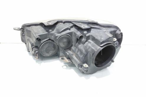 Far dreapta, Vw Golf 6 Variant (AJ5) vol pe dreapta (idi:707991)