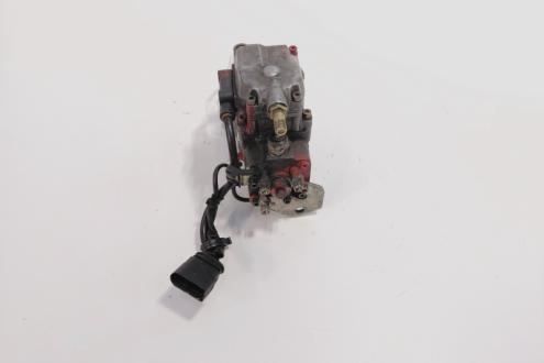 Pompa injectie, cod 038130107D, 046040497, Vw Bora Combi (1J6) 1.9 TDI, ALH (idi:711117)