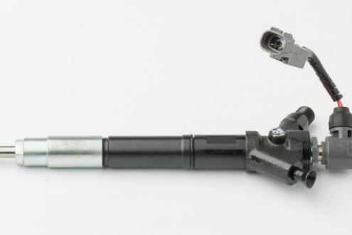 Injector, cod 23670-29055, Toyota Rav 4 III (ACA3, ACE, ALA3, GSA3, ZSA3) 2.2 diesel, 2AD-FHV (pr:110747)