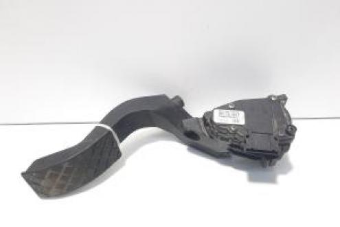 Pedala acceleratie cod 8D1721523F, VW Passat Variant (3B6), volan pe stanga (id:723565)