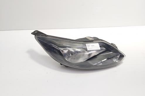 Far dreapta, Ford Focus 3 vol pe dreapta (idi:729754)