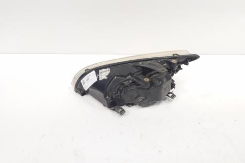 Far dreapta, Ford Focus 2 (DA) vol pe stanga (idi:730308)