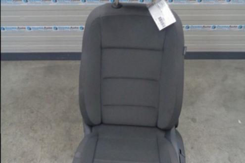 Scaun stanga fata cu airbag Vw Golf 5 (1K1) 2003-2009 (id:201241)