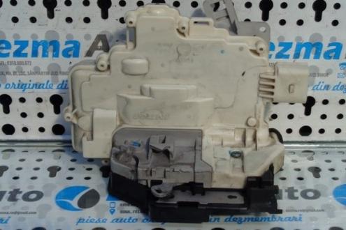 Broasca dreapta spate, 3C4839016A, Vw Passat (3C2) 2005-2010 (id:207849)