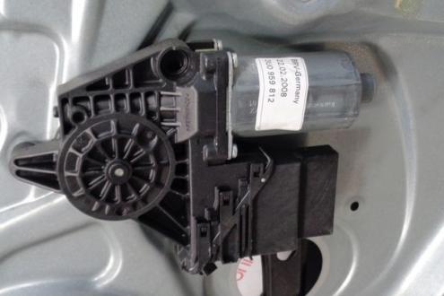 Macara cu motoras stanga fata, 3U2837751DF, Skoda Superb 1 (3U4) (id:213866)
