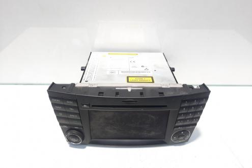 Radio CD cu navigatie si loc de card, cod A2118705194, Mercedes Clasa E (W211)