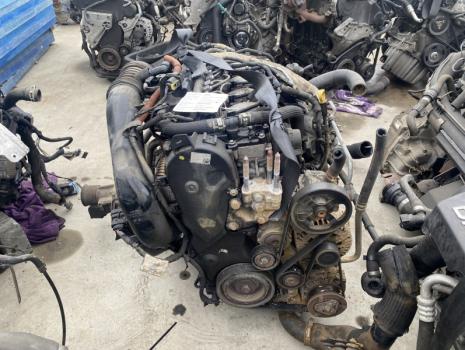 Motor, cod 4HN, Citroen C4 (II), 2.2 HDI seria: VF7VV4HNH8U951218