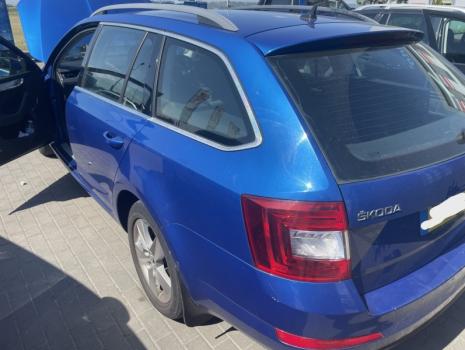 Dezmembrez piese caroserie, motor, cutie viteze, suspensie Skoda Octavia 3 Combi (5E5) 2.0 TDI 2016, CRMB