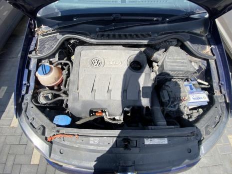 Dezmembrez piese caroserie, motor, cutie viteze, suspensie VW Polo (6R) 1.6 TDI 2010, CAYA