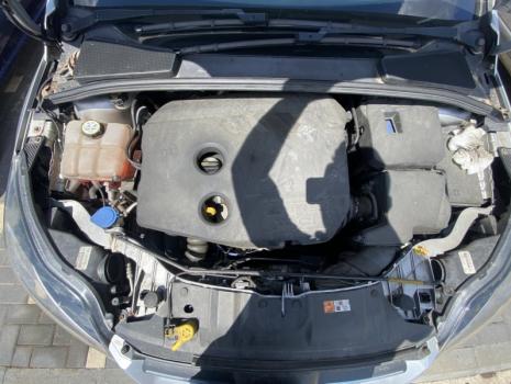 Dezmembrez piese caroserie, motor, cutie viteze, suspensie Ford Focus 3 1.6 TDCI 2012, T1DA