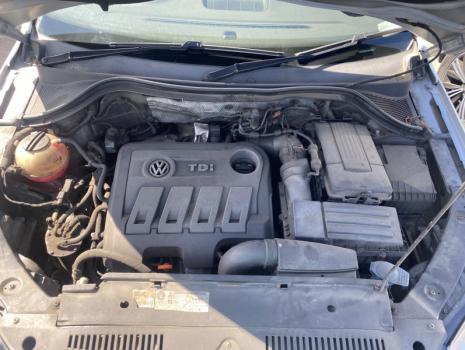 Dezmembrez piese caroserie, motor, cutie viteze, suspensie VW Tiguan (5N) facelift 2.0 TDI 4Motion 2012, CFFB