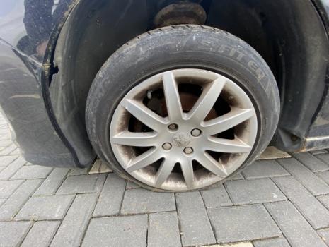 Dezmembrez piese caroserie, motor, cutie viteze, suspensie Peugeot 308 2009, RHR