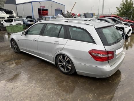Dezmembrez piese caroserie, motor, cutie viteze, suspensie Mercedes Clasa E T-Model (S212) 2.2 CDI 2010, OM651924