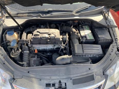 Dezmembrez piese caroserie, motor, cutie viteze, suspensie VW Eos (1F7, 1F8) 2.0 TDI 2007, BMM