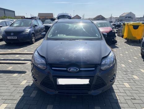 Dezmembrez piese caroserie, motor, cutie viteze, suspensie Ford Focus 3 1.6 TDCI 2011, T1DA