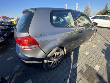 Dezmembrez piese caroserie, motor, cutie viteze, suspensie VW Golf 6 (5K1) coupe 1.4 TSI 2010, CAXA