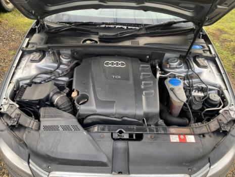 Dezmembrez piese caroserie, motor, cutie viteze, suspensie Audi A4 (8K2, B8) 2.0 TDI Quattro 2009, CAHA