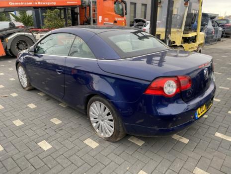 Dezmembrez piese caroserie, motor, cutie viteze, suspensie VW Eos (1F7, 1F8) 2.0 TDI 2007, BMM