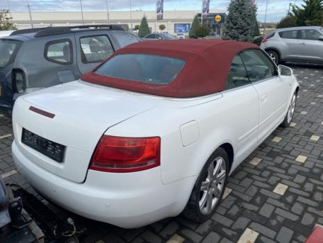 Dezmembrez piese caroserie, motor, cutie viteze, suspensie Audi A4 Cabriolet (8H7) 2.5 TDI 2003, BFC