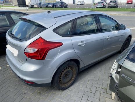 Dezmembrez piese caroserie, motor, cutie viteze, suspensie Ford Focus 3 1.6 TDCI 2013, NGDA