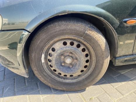 Dezmembrez piese caroserie, motor, cutie viteze, suspensie Opel Vectra B Combi (31) 1.6 benz 2001, Z16XE