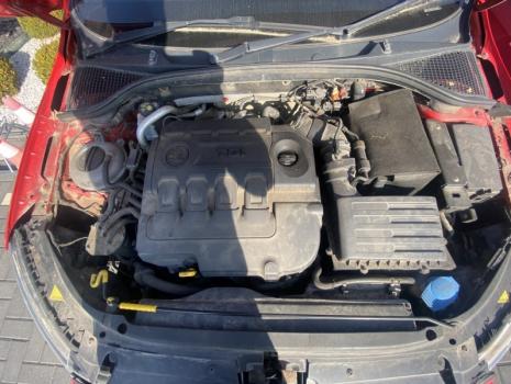 Dezmembrez piese caroserie, motor, cutie viteze, suspensie Skoda Octavia 3 Combi (5E5) 2.0 TDI 2014, CKFC