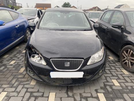 Dezmembrez piese caroserie, motor, cutie viteze, suspensie Seat Ibiza 5 (6J5) 1.2 TDI 2012, CFWA