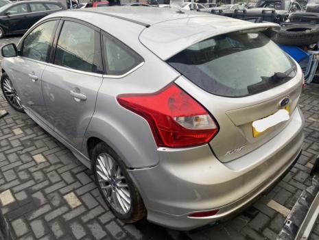 Dezmembrez piese caroserie, motor, cutie viteze, suspensie Ford Focus 3 2.0 TDCI 2014, TXDA