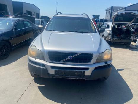 Dezmembrez piese caroserie, motor, cutie viteze, suspensie Volvo XC90 2.5 T 2005, B5254T2