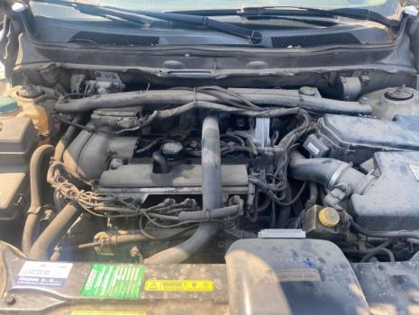 Dezmembrez piese caroserie, motor, cutie viteze, suspensie Volvo XC90 2.5 T 2005, B5254T2