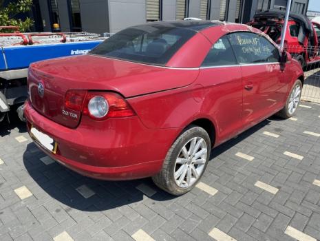 Dezmembrez piese caroserie, motor, cutie viteze, suspensie VW Eos (1F7, 1F8) 2.0 TDI 2007, BMM