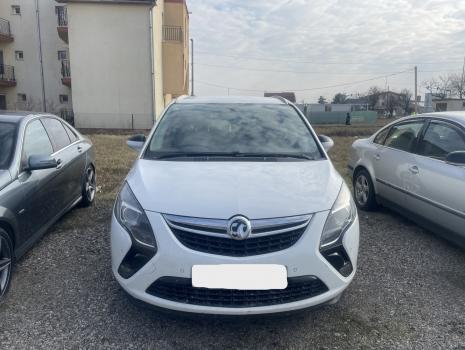 Dezmembrez piese caroserie, motor, cutie viteze, suspensie Opel Zafira C (P12) 2.0 CDTI, A20DT.