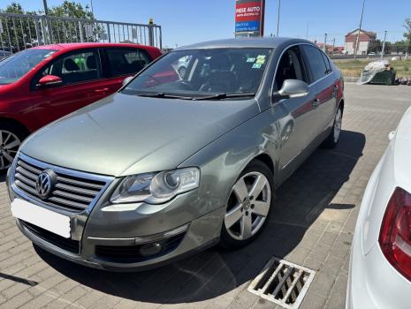 Dezmembrez piese caroserie, motor, cutie viteze, suspensie, VW Passat (3C2), 2.0 TDI, BKP.