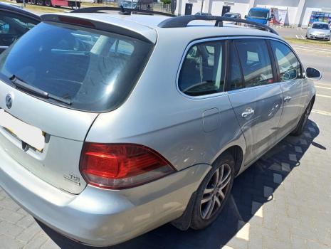 Dezmembrez piese caroserie, motor, cutie viteze, suspensie Volkswagen Golf 6 Variant (AJ5) 1.6 TDI, CAYC