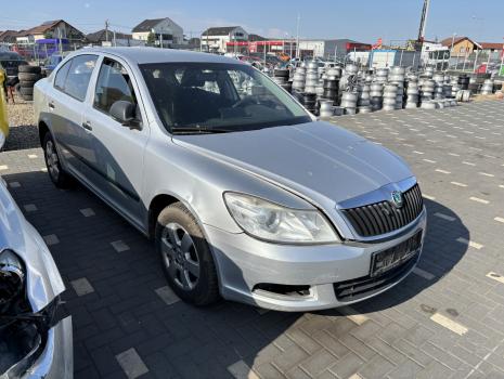 Dezmembrez piese caroserie, motor, cutie viteze, suspensie, Skoda Octavia 2 (1Z3) facelift, 1.6 TDI, CAYC.