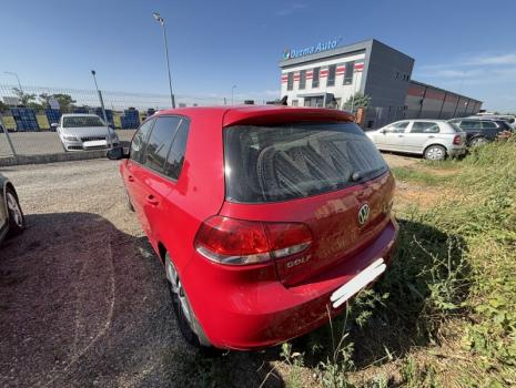 Dezmembrez piese caroserie, motor, cutie viteze, suspensie, VW Golf 6 (5K1), 1.6 TDI, CAYC.
