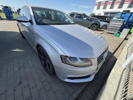 Dezmembrez piese caroserie, motor, cutie viteze, suspensie, Audi A4 (8K2, B8), 2.0 TDI, LLN.