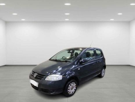Vindem piese de caroserie si elemente de interior, pentru Vw Fox (5Z1, 5Z3), 1.2 benz