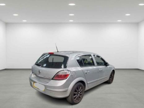 Vindem piese de caroserie si elemente de interior, pentru Opel Astra H, 1.8 benz, XEP