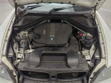 Vindem piese de caroserie si elemente de interior, pentru Bmw X5 (E70), 3.0 Diesel