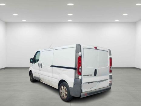 Vindem piese de caroserie si elemente de interior, pentru Renault Trafic 2 , 2.0 DCI