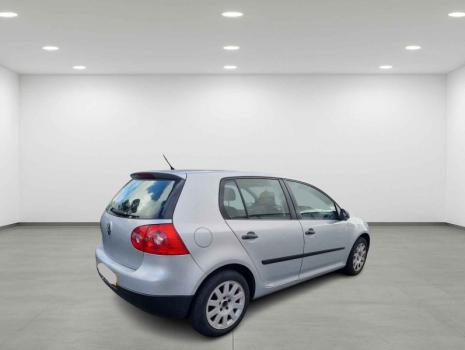 Vindem piese de caroserie si elemente de interior, pentru Vw Golf 5 (1K1) , 1.4 benz