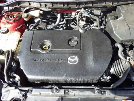 Vindem piese de caroserie si elemente de interior, pentru Mazda 3 Sedan (BK), 1.4 benz