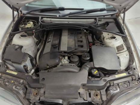 Vindem piese de caroserie si elemente de interior, pentru Bmw 3 Touring (E46), 2.2 Benzina