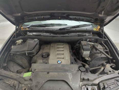 Vindem piese de caroserie si elemente de interior, pentru Bmw X5 (E53), 3.0 Diesel